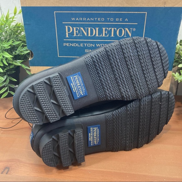 Pendleton Chelsea Black Rain Boot - Picture 9 of 9